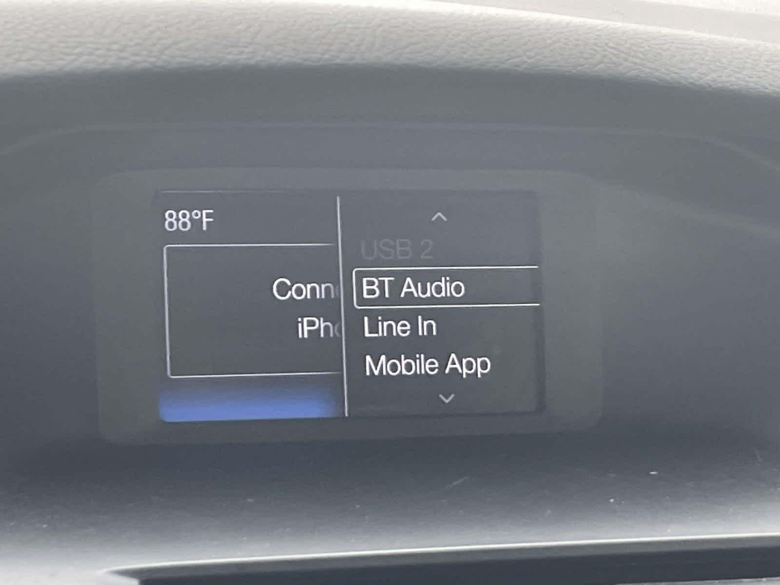 Used 2016 Magnetic Ford SE image 24