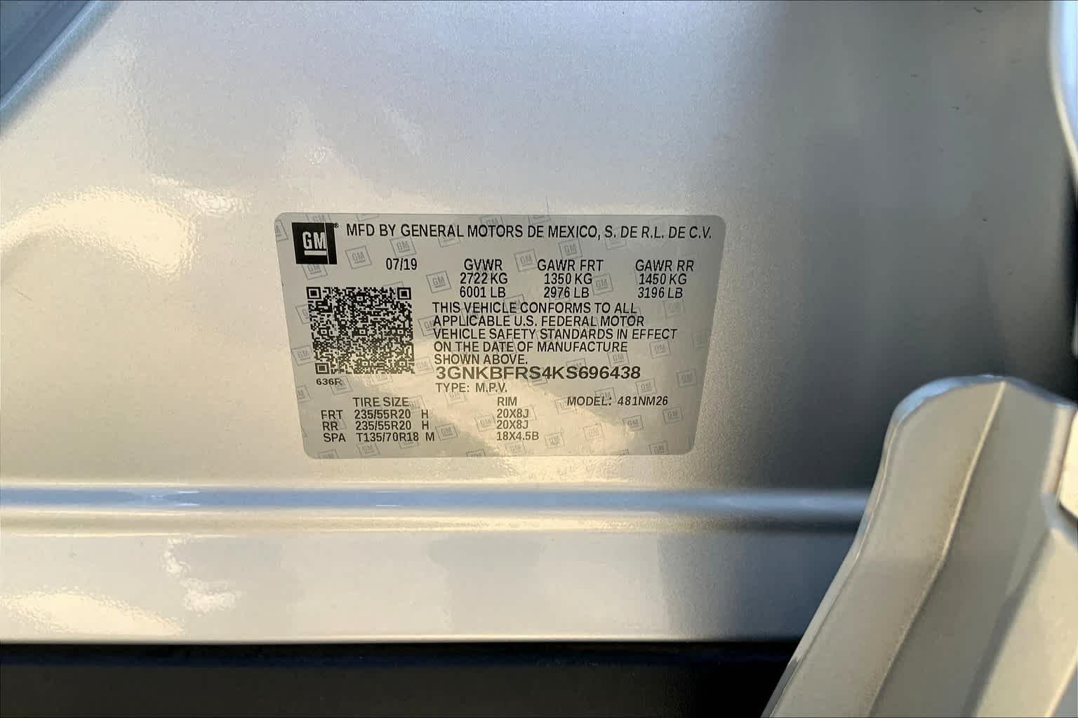 Used 2019 Silver Ice Metallic Chevrolet Premier image 31