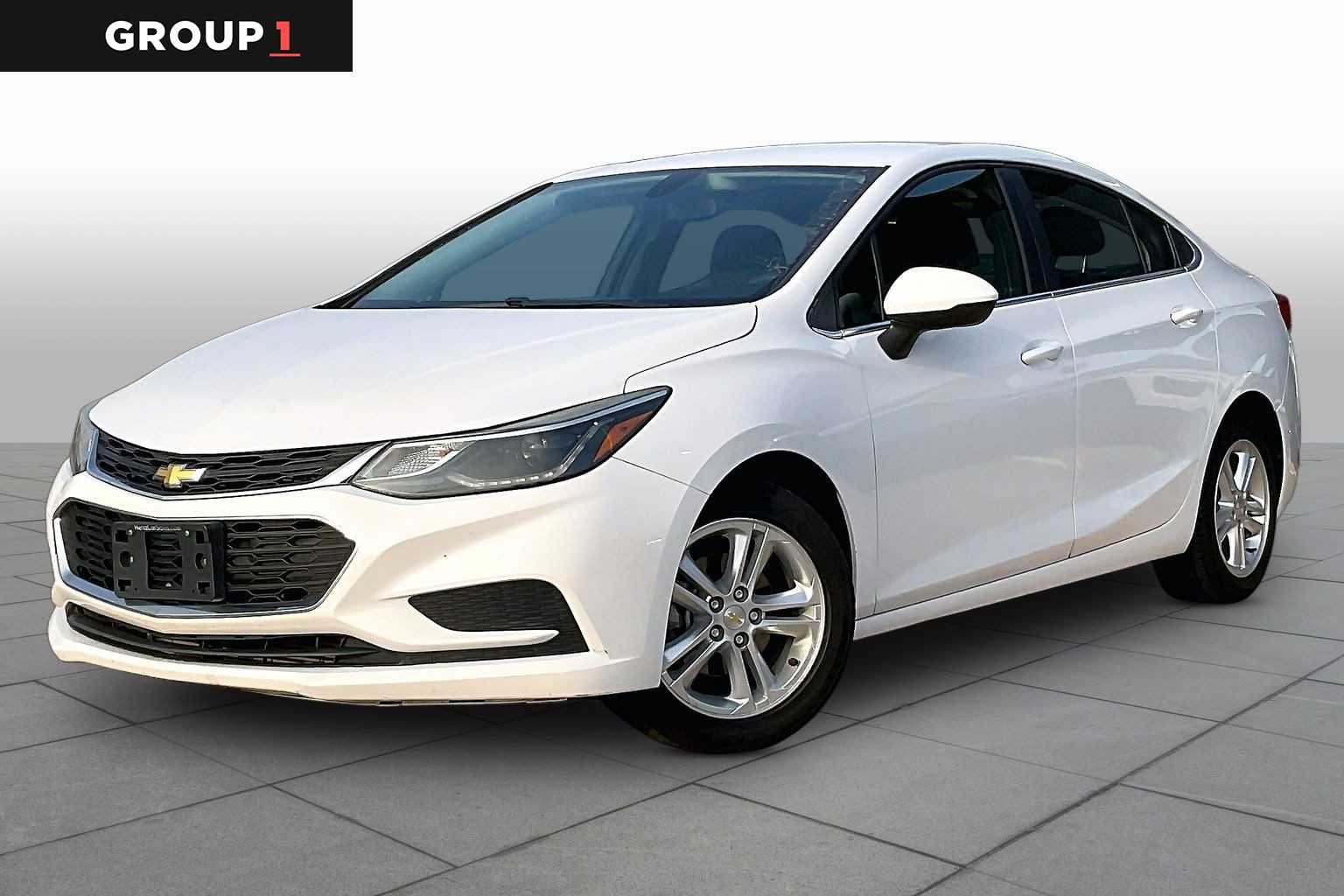 2018 Chevrolet Cruze 1LT Auto's photo