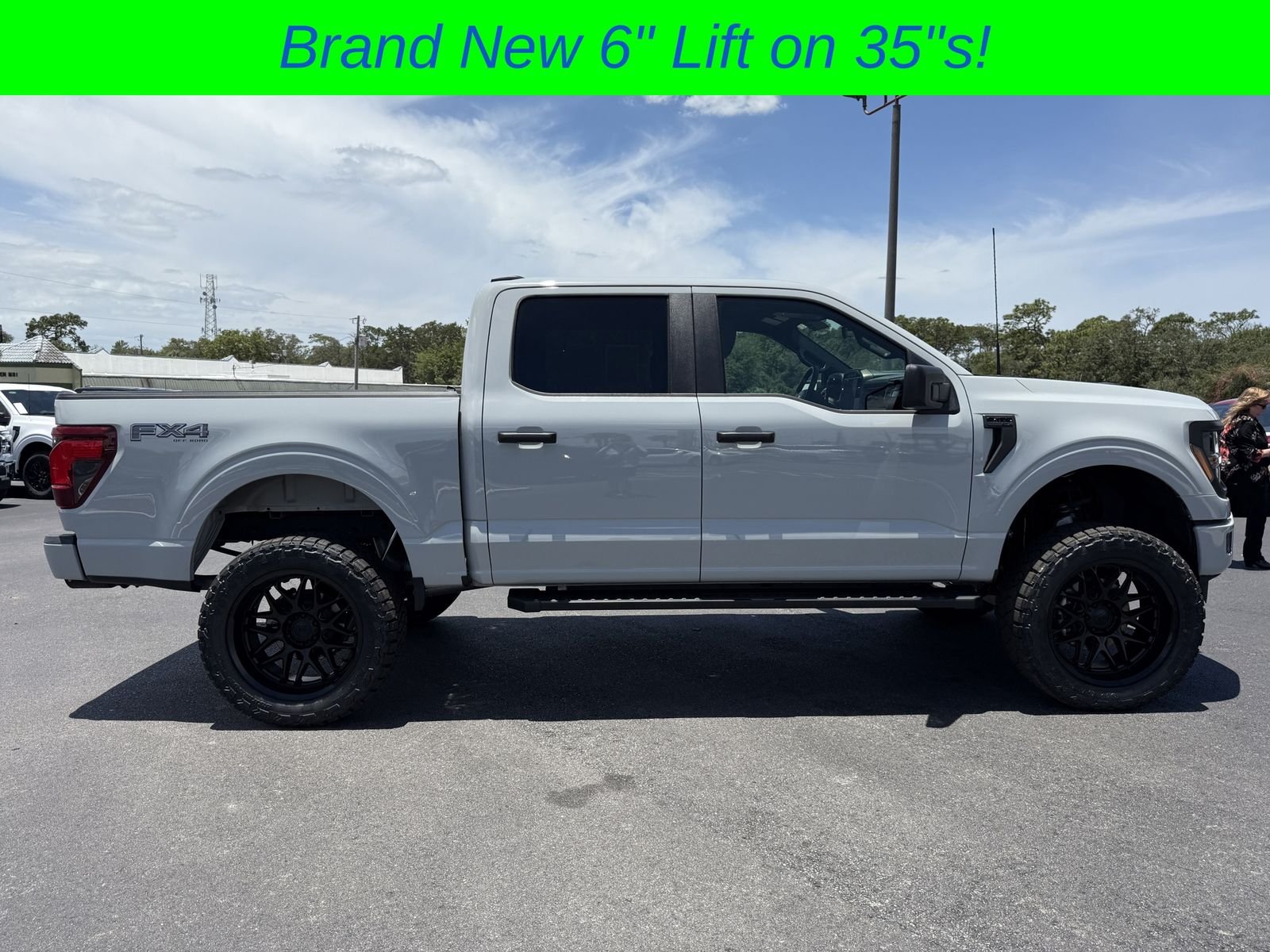 Used 2024 Avalanche Ford STX image 3