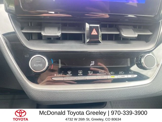 Used 2025  Toyota LE image 19