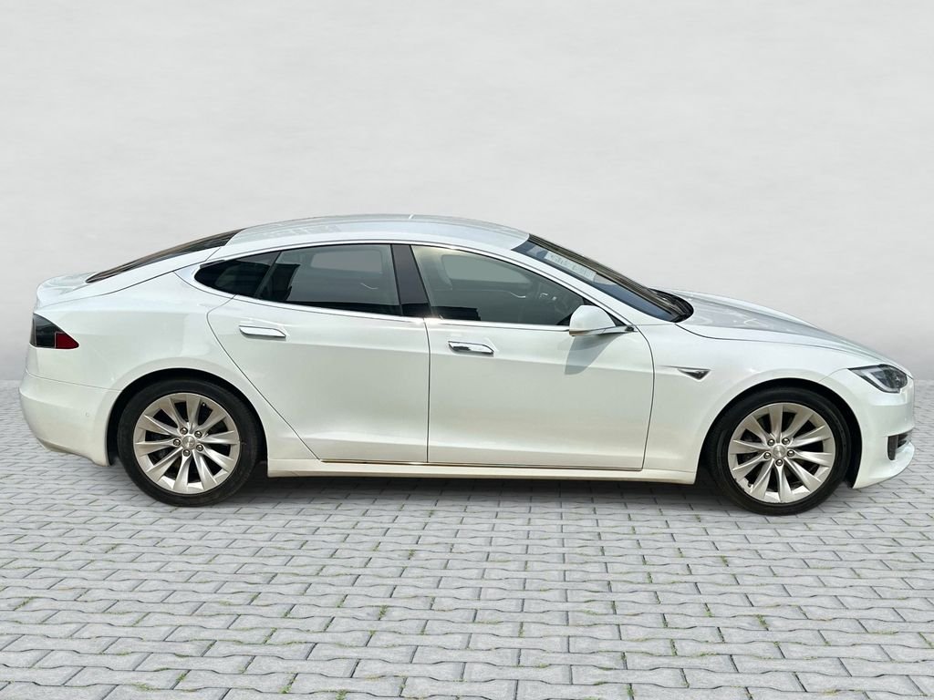Used 2016 Pearl White Multi-Coat Tesla 60D image 4