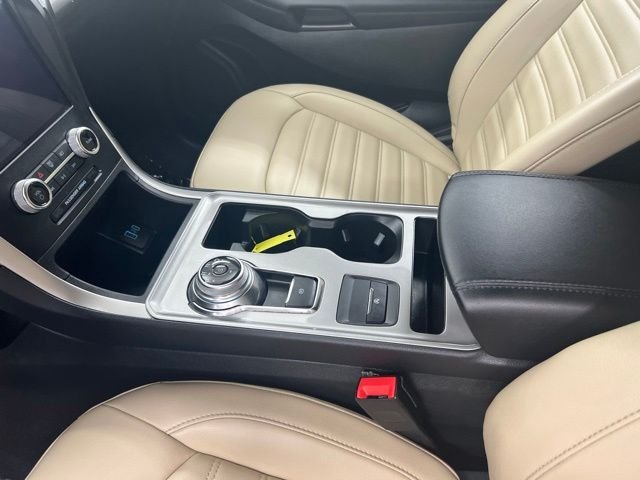 Used 2024 Oxford White Ford SEL image 15