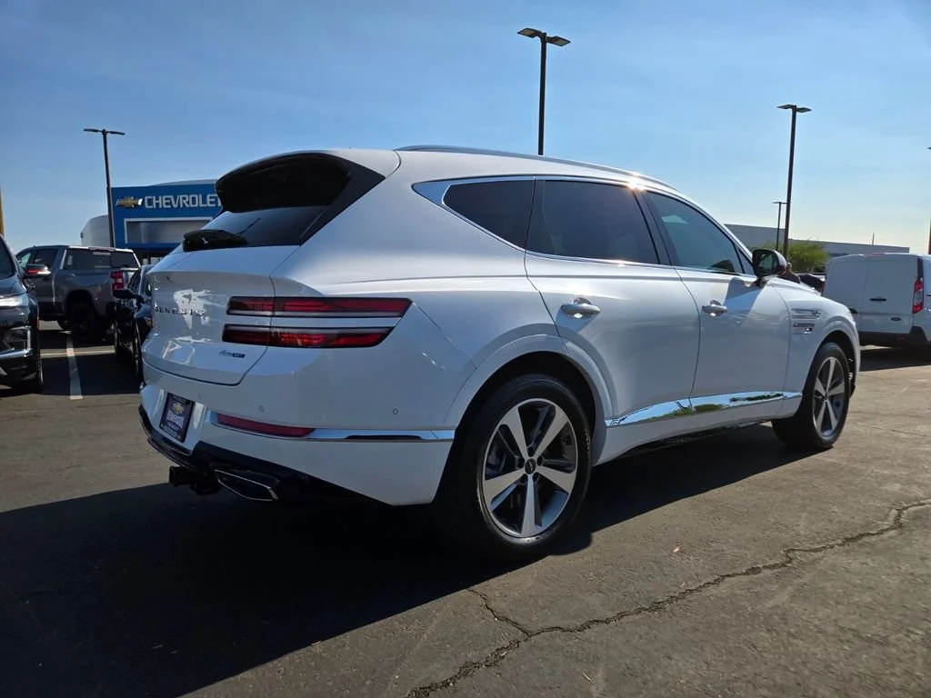 Used 2021 Uyuni White Genesis 4DR AWD 35T image 6