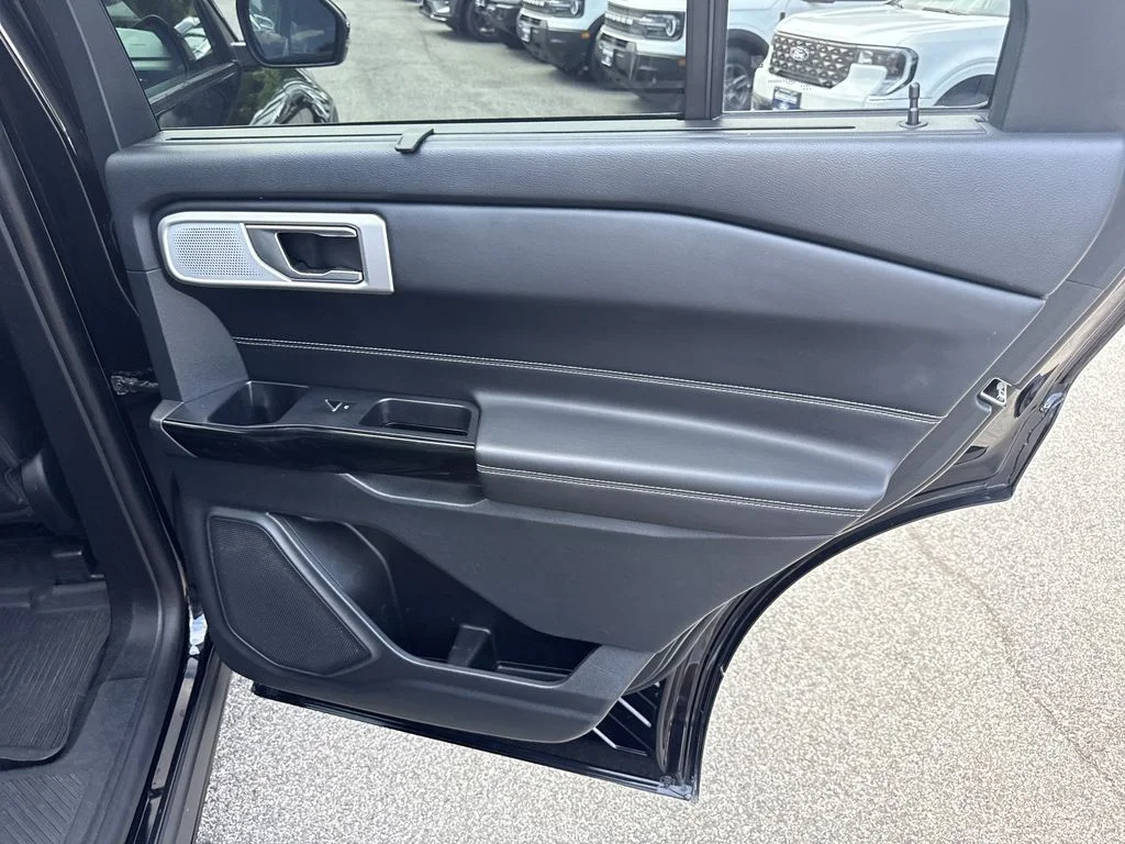Used 2023 Agate Black Metallic Ford ST image 31