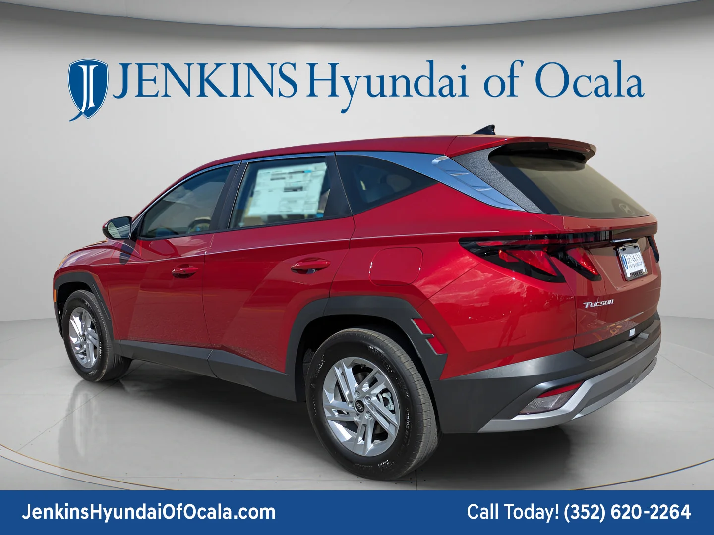 Used 2026 Ultimate Red Hyundai SE image 6