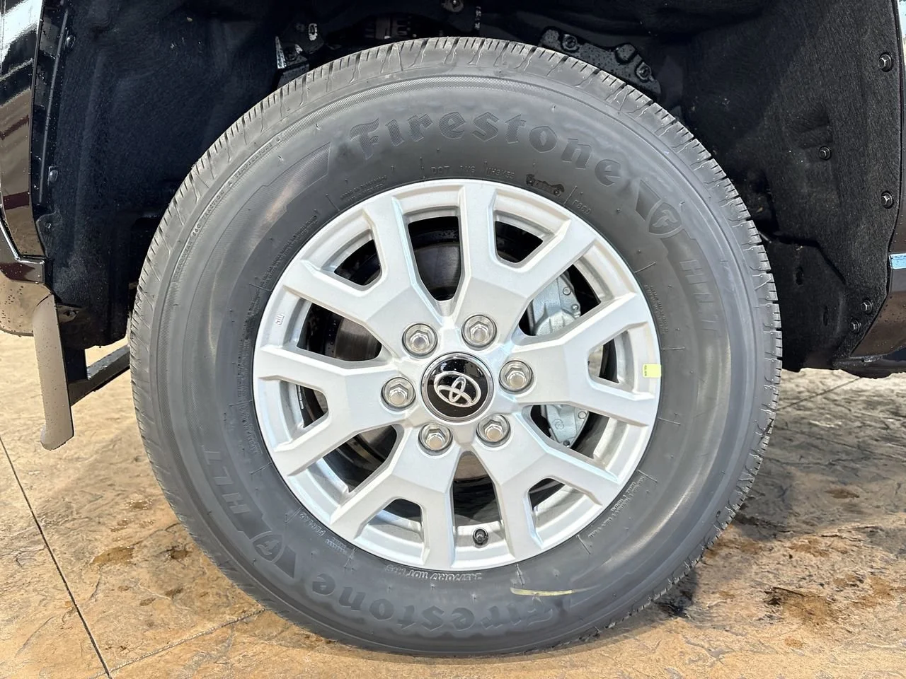 2026 Toyota Tacoma SR5 - Photo 10