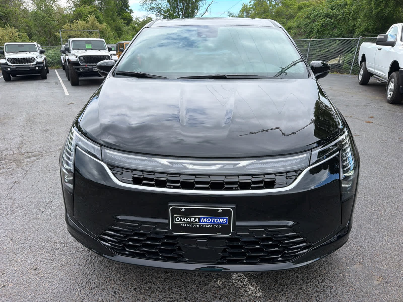 2027 Chrysler Pacifica Select AWD's photo