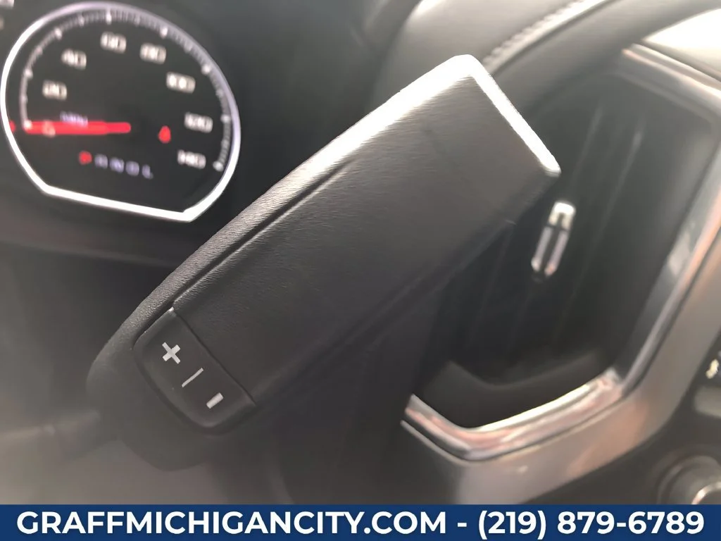 Used 2022 OXFORD BROWN METALLIC Chevrolet LT image 27