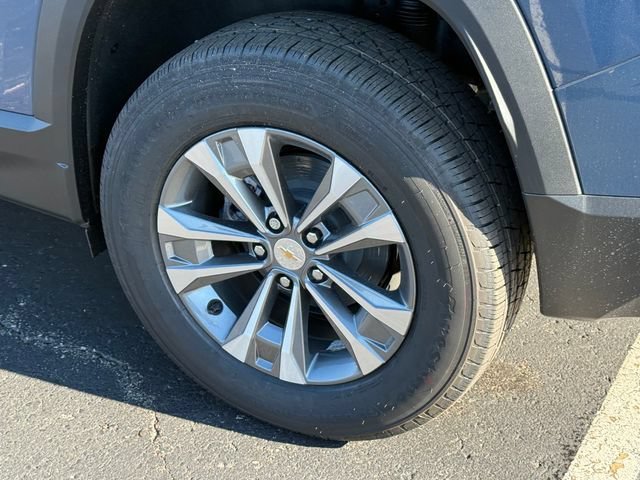 2026 Chevrolet Equinox LT - Photo 8