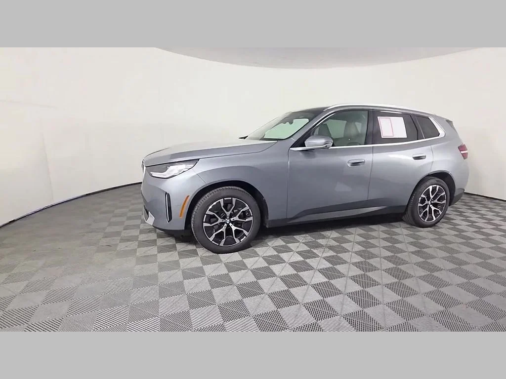 Used 2025 Skyscraper Gray Metallic BMW 30 xDrive image 47