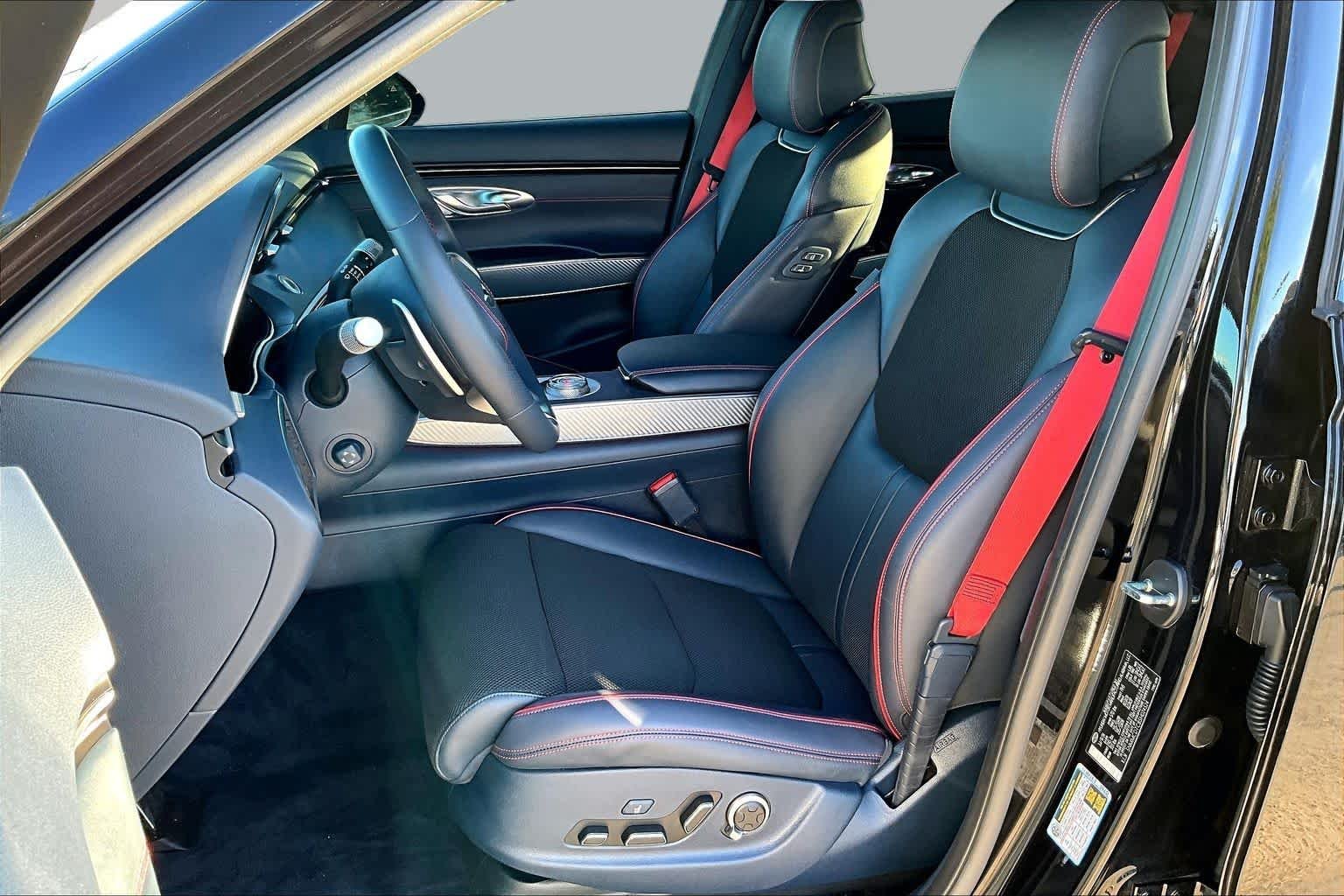 Pre-Owned 2025 Genesis GV70 3.5T Sport