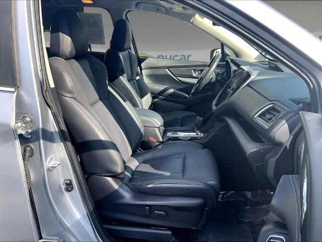 Used 2023 Ice Silver Metallic Subaru Limited image 7