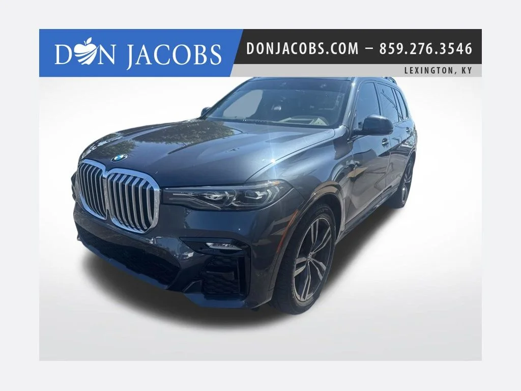 2022 BMW X7 xDrive40i's photo