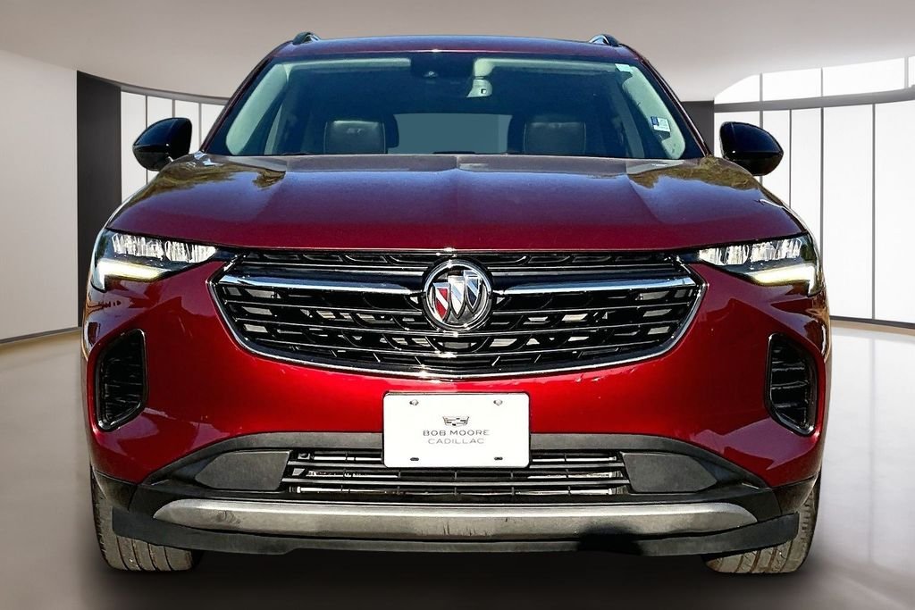 Used 2022 Red Buick Preferred image 3