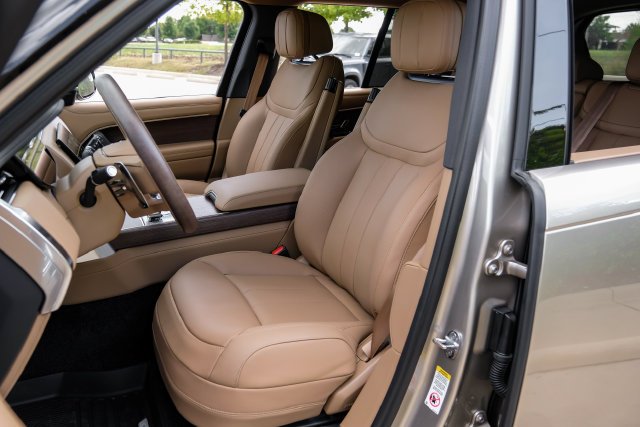 New 2027 Gold Land Rover SE image 46