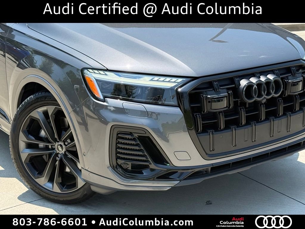 Used 2025  Audi 55 Prestige image 6