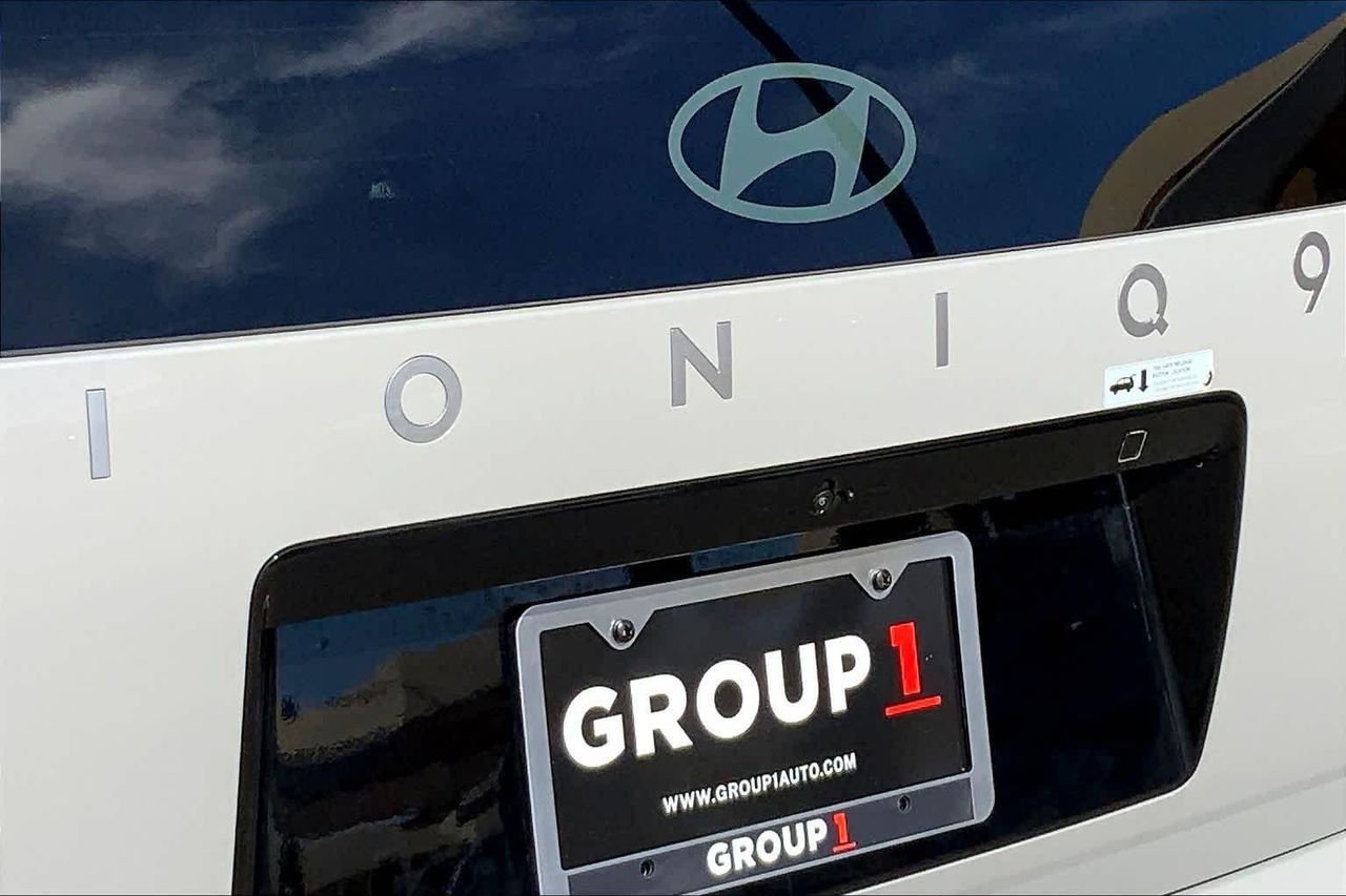 2026 Hyundai IONIQ 9 SEL - Photo 15