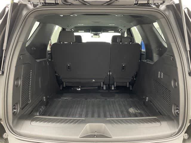 2026 Chevrolet Tahoe Fleet - Photo 12