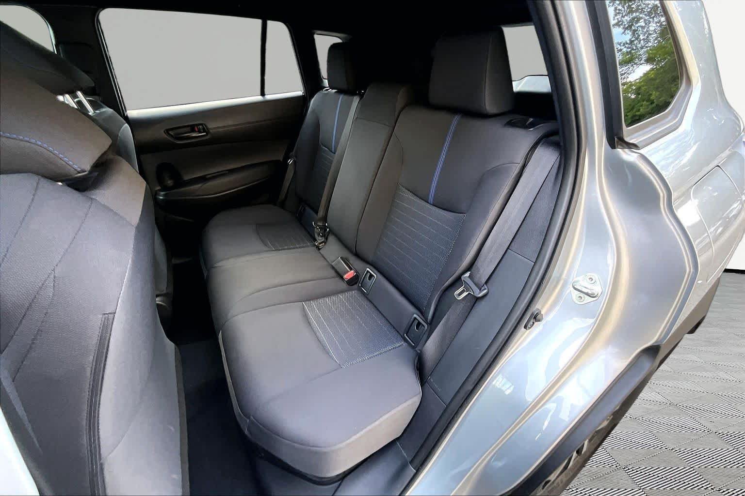 Used 2024 Sonic Silver/Jet Black Toyota Hybrid SE image 21