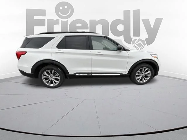 Used 2023 White Ford XLT image 6