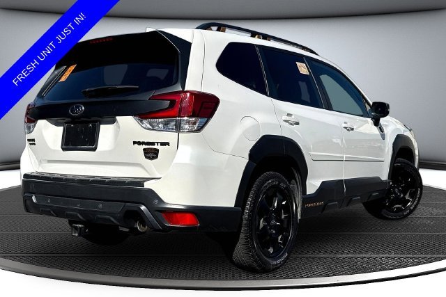 Used 2022 White Subaru Wilderness image 5