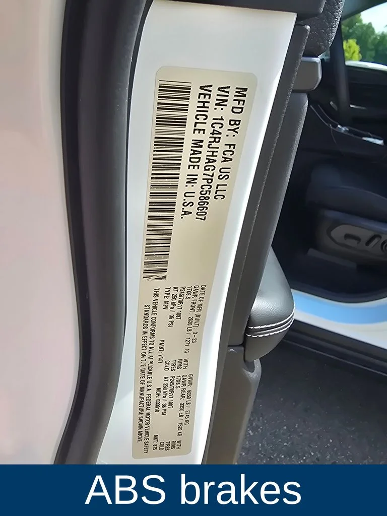 Certified Used 2023 White Jeep Laredo image 11