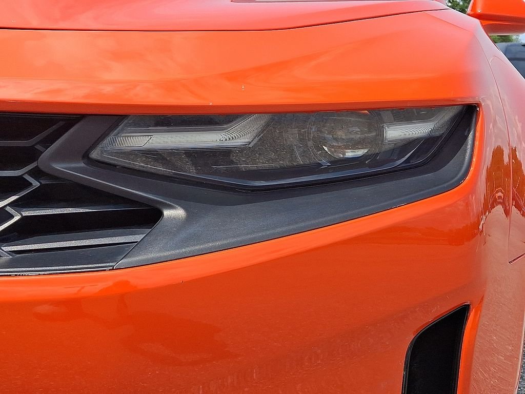 Used 2019 Crush Chevrolet 3LT image 10