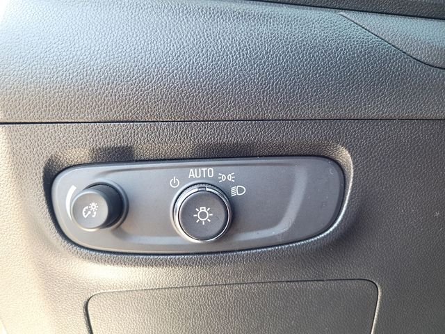 Used 2024 White Buick Sport Touring image 14