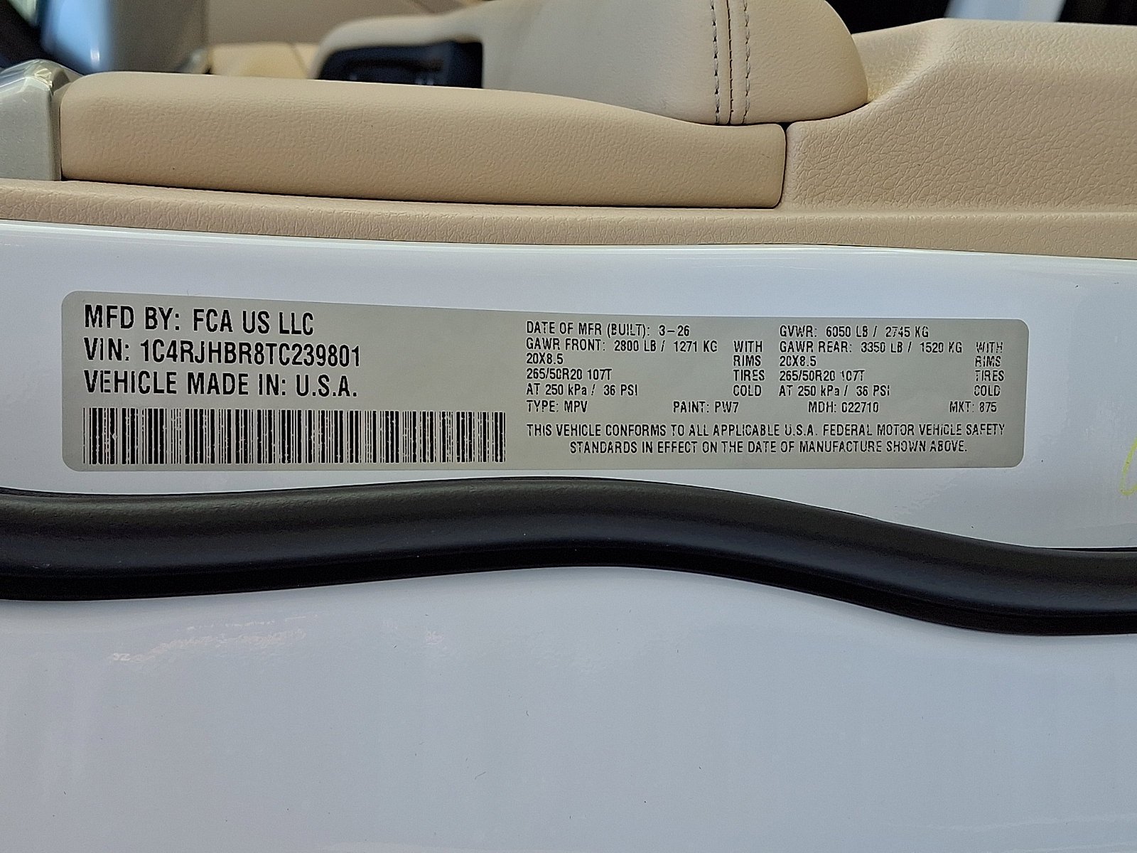 New 2026 Bright White Clear-Coat Exterior Paint Jeep Limited image 18