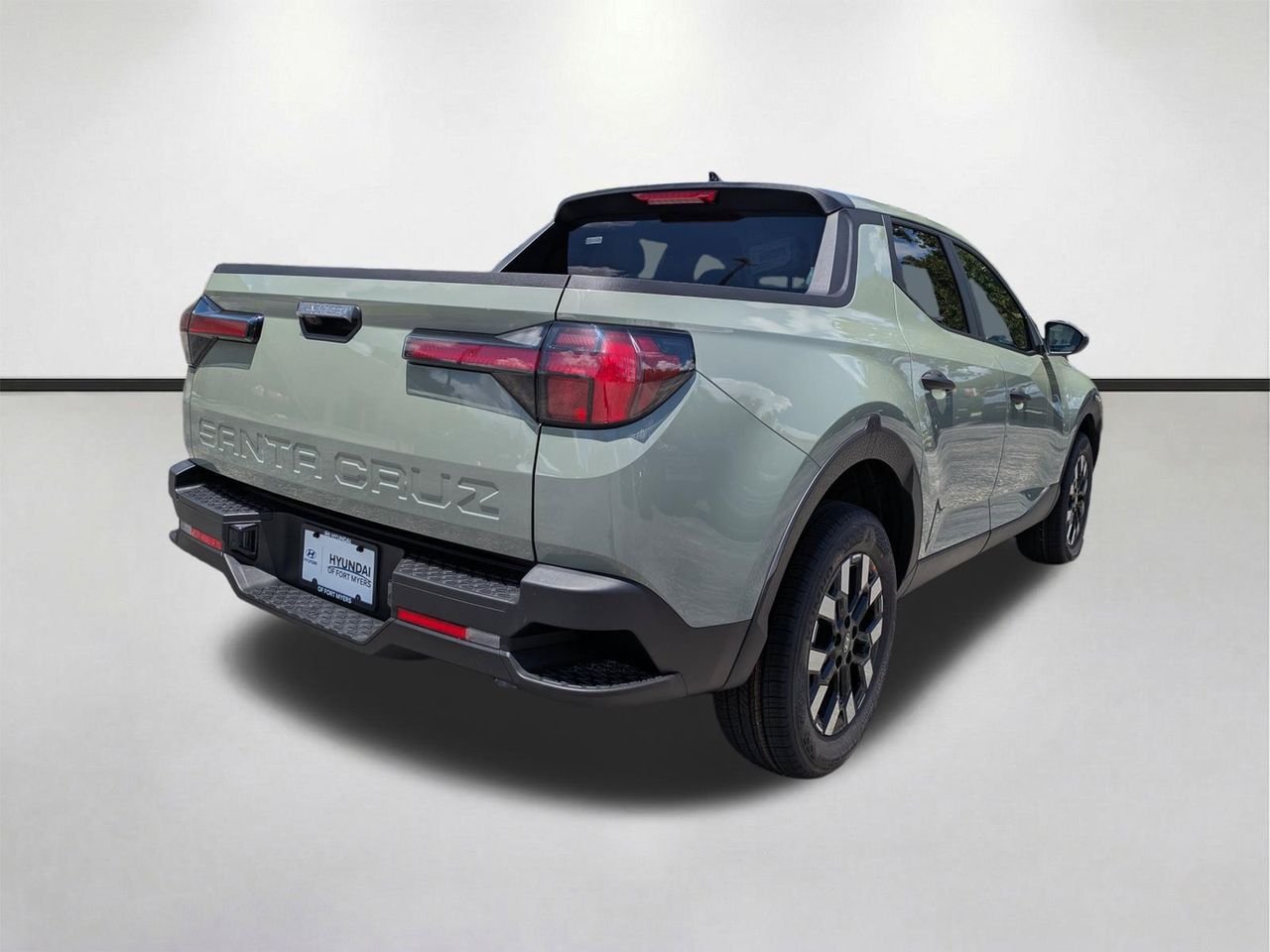 New 2027 Sage Gray Hyundai SE FWD image 5