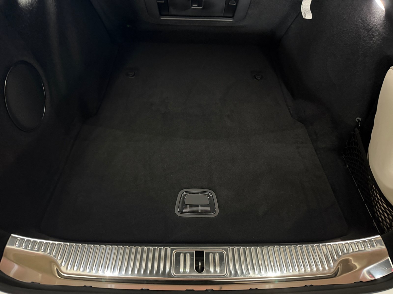 Used 2026 MANUFAKTUR Moonlight Whit Mercedes-Benz Maybach S 580 image 19