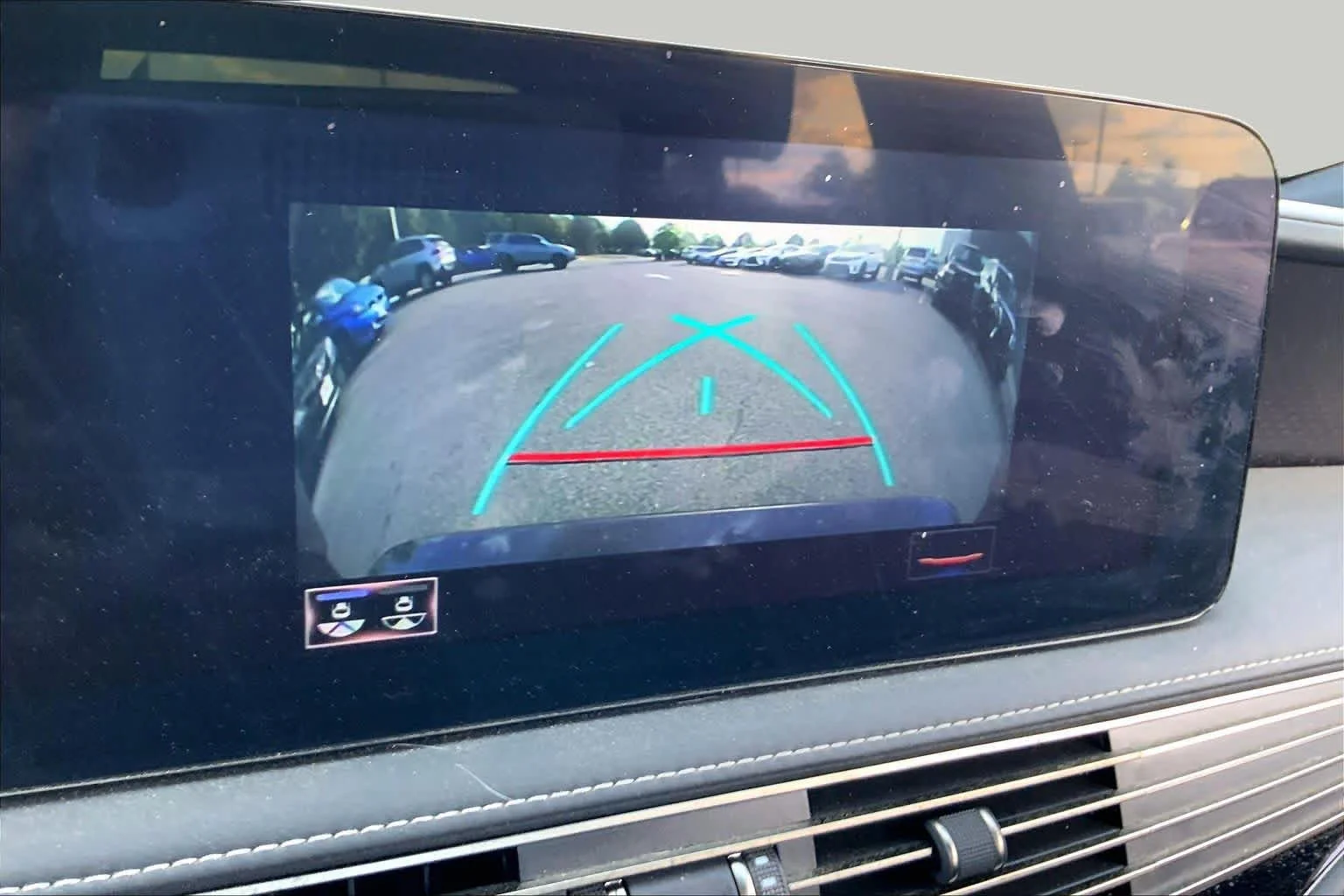 Certified Used 2022 CAVIAR Lexus  image 27