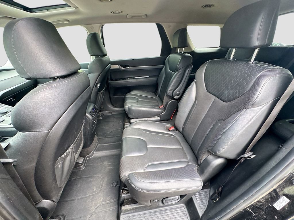Used 2022 Black Hyundai SEL image 27