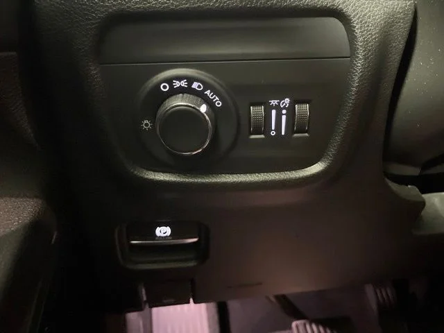 Used 2024 Bright White Clearcoat Jeep Altitude X image 12