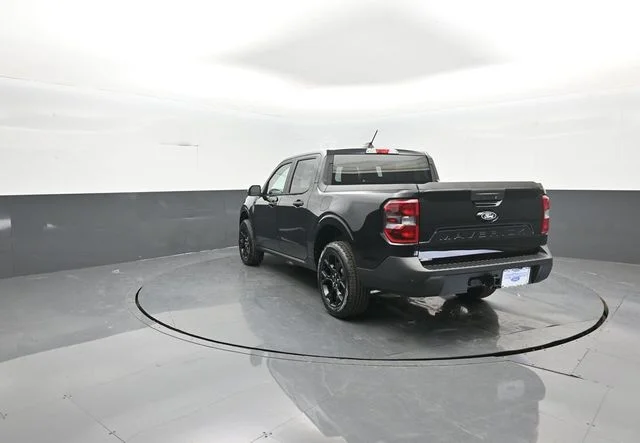 New 2026 Shadow Black Ford XLT image 5