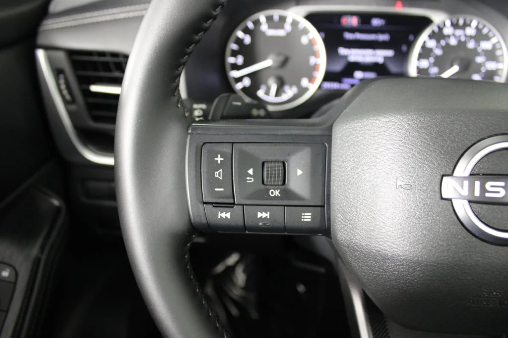 2026 Nissan Rogue SV - Photo 25