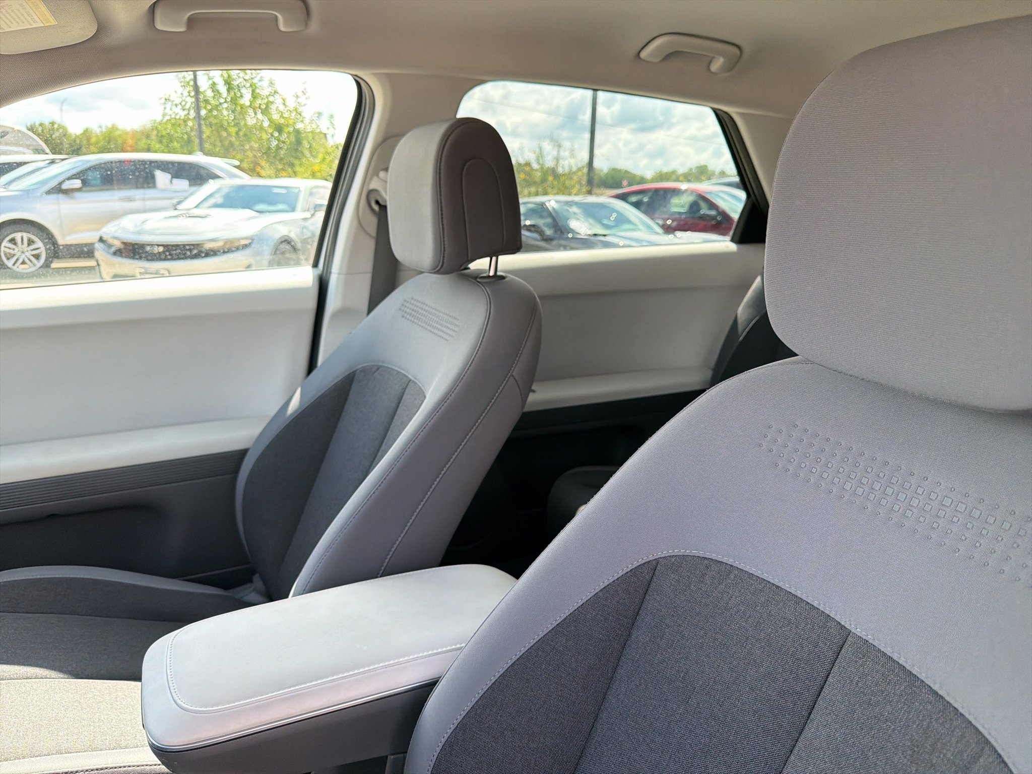 Certified Used 2024 Atlas White Hyundai SEL image 21