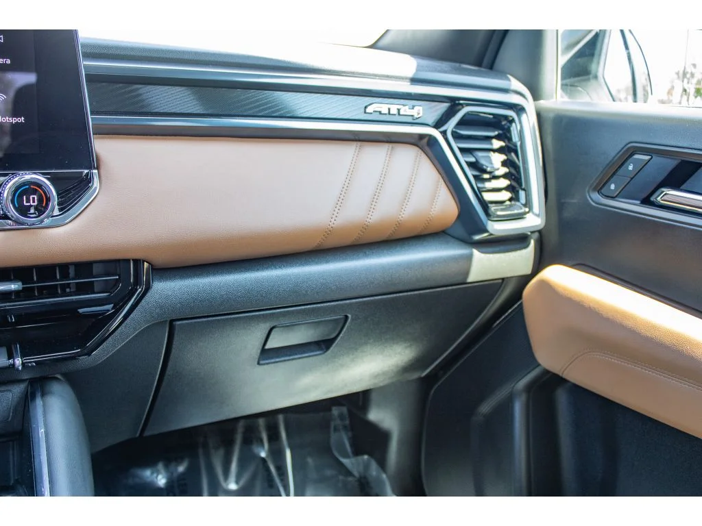2025 GMC Canyon AT4 - Photo 49