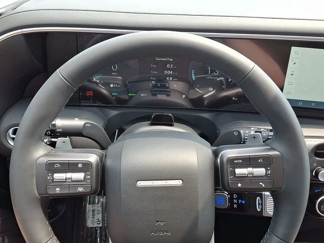 New 2026 White Hyundai SEL Premium image 16