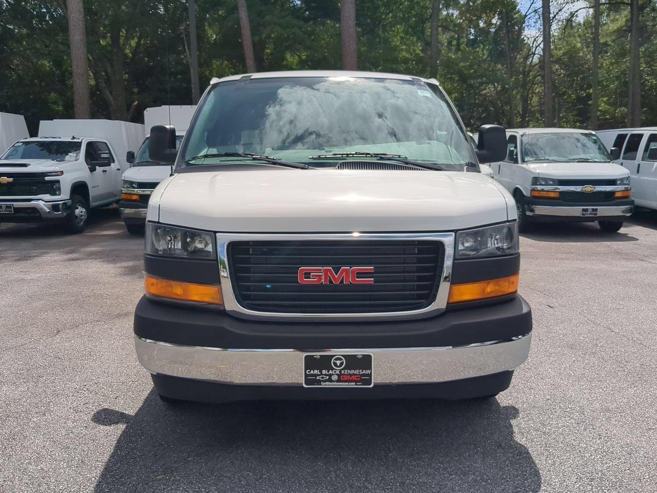 New 2026 Summit White GMC LS image 3