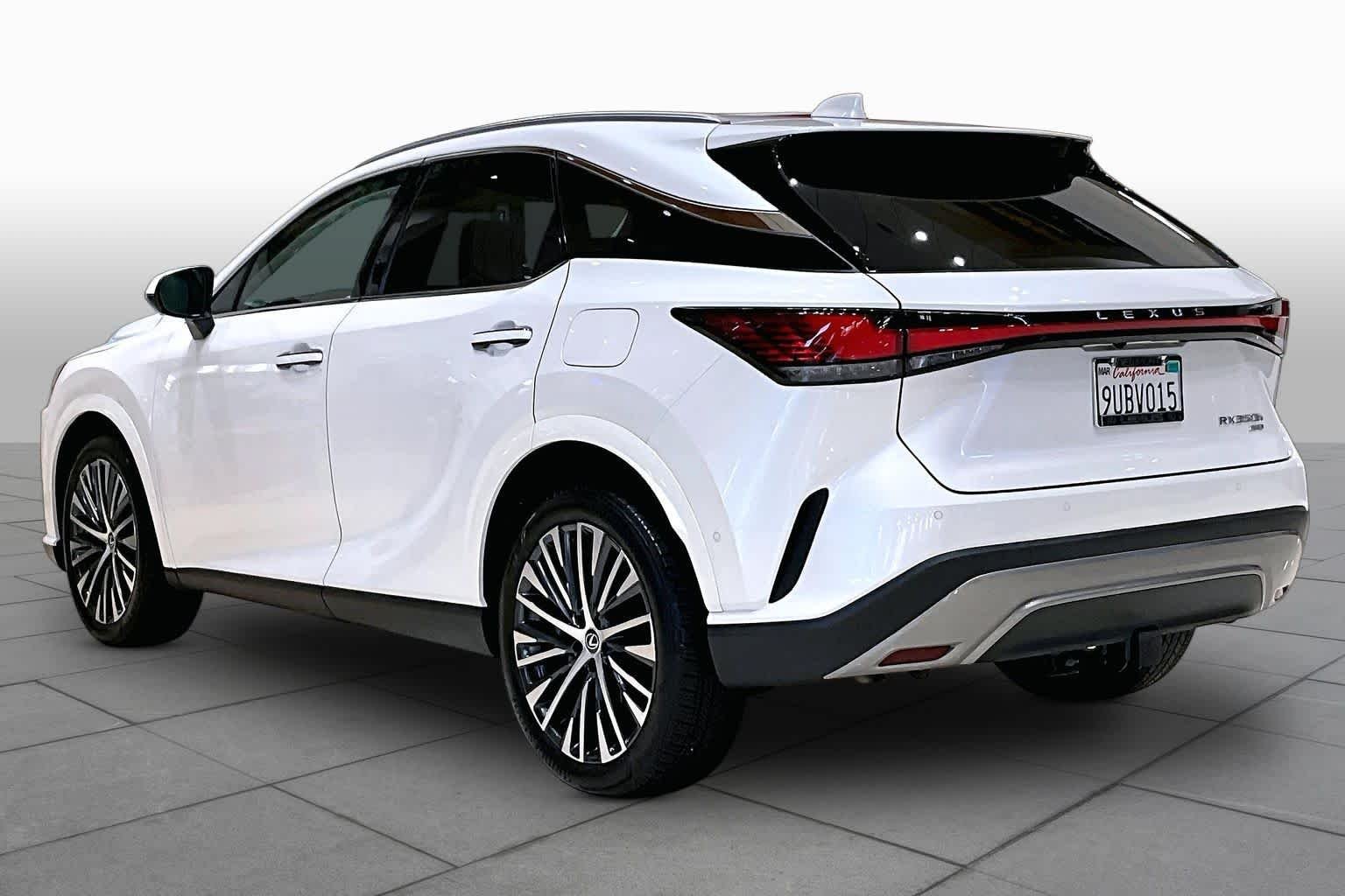 Certified Used 2025 Eminent White Pearl Lexus Premium Plus image 11