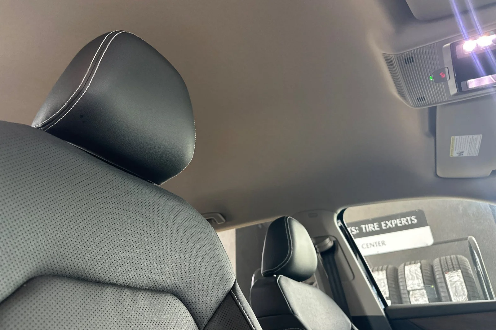 New 2026 Deep Black Pearl Volkswagen 2.0T SE image 18