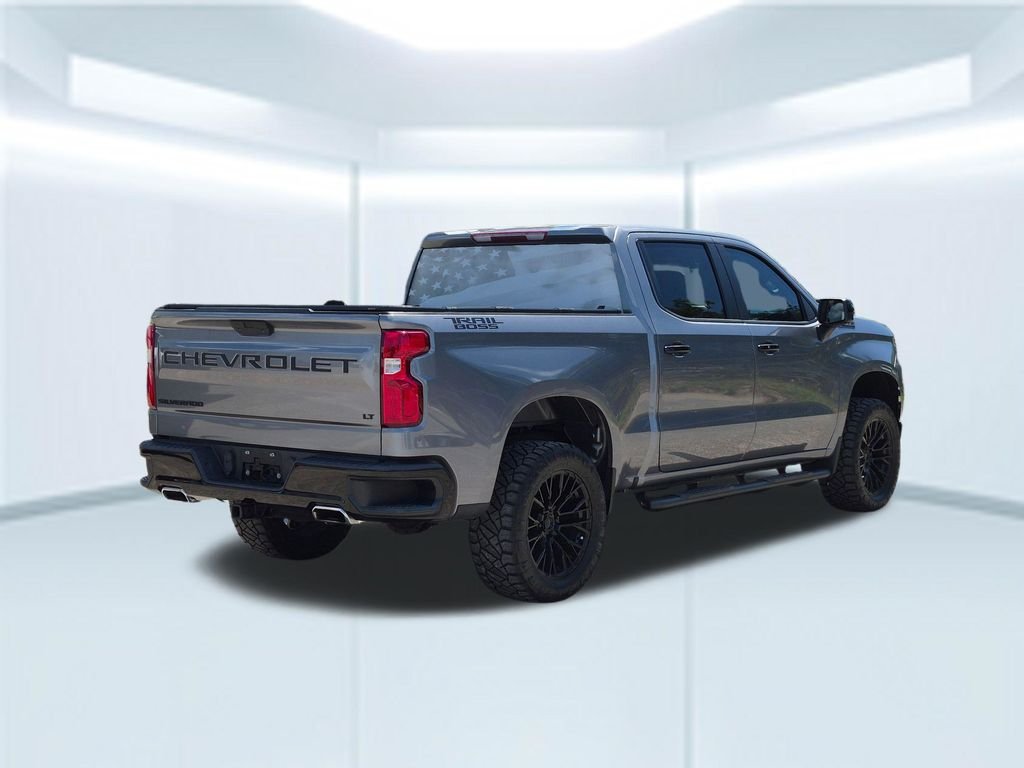 Used 2021 Gray Chevrolet LT Trail Boss image 6