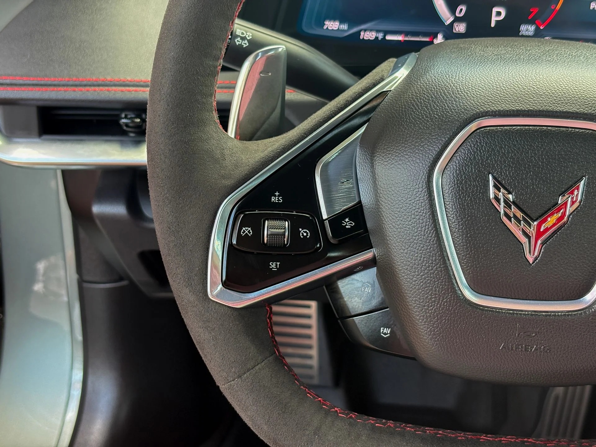 Used 2024 Gray Chevrolet Stingray image 35