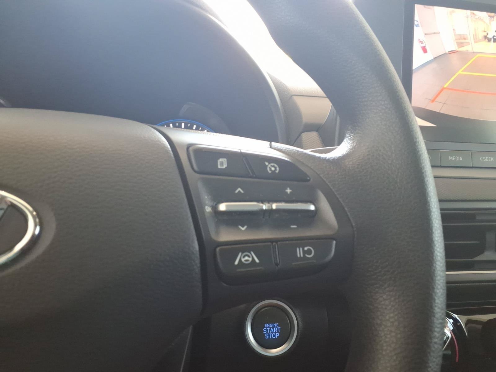 2023 Hyundai Kona SEL - Photo 28
