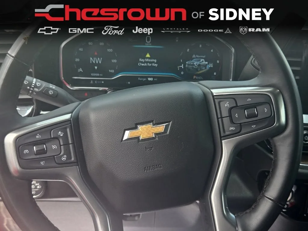 Used 2025 Red Hot Chevrolet LT image 27