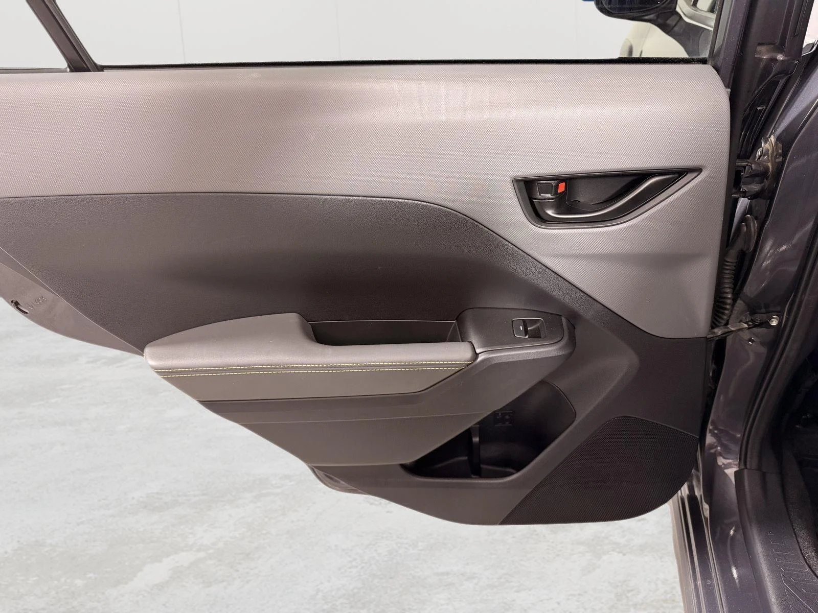 Used 2024 Magnetite Gray Metallic Subaru Sport image 17