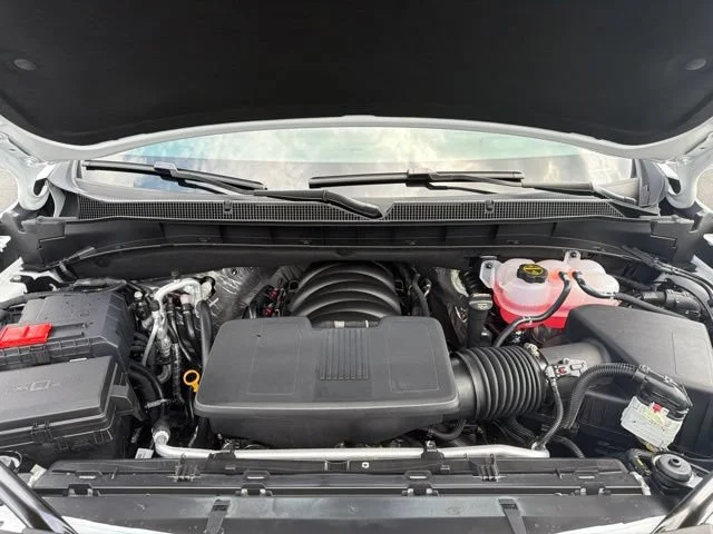 New 2026 Summit White Chevrolet Z71 image 14