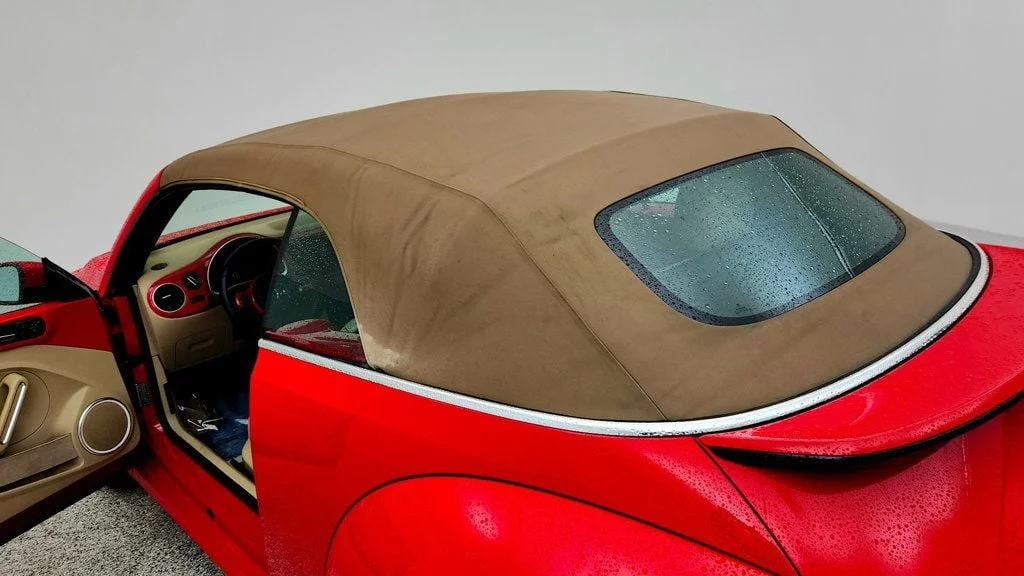 Used 2014 Tornado Red/Beige Roof Volkswagen 2dr Automatic 2.5L PZEV *Ltd Avail* image 9